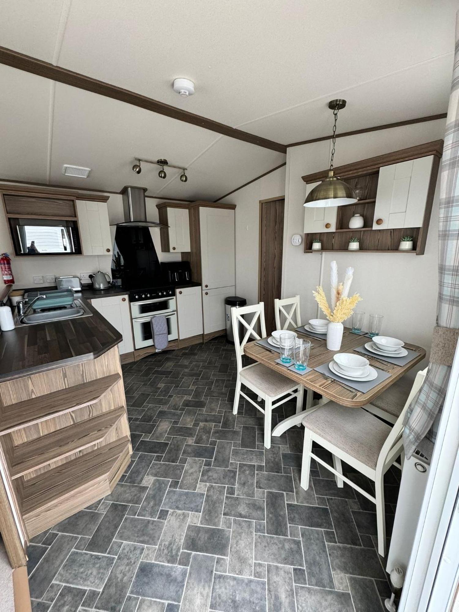 Jandor Retreat Apartment Lossiemouth Exterior foto
